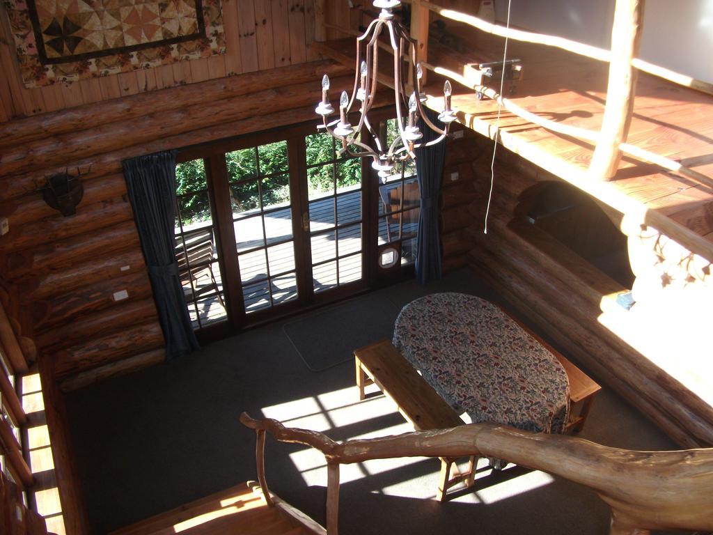 Ruapehu Log Lodge Raetihi Exterior photo